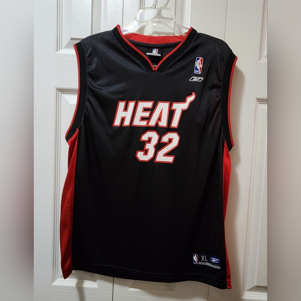 Reebok Heat Jersey in Black and Red